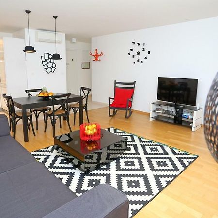 Luxury Apts Leone Split Centre Exterior photo