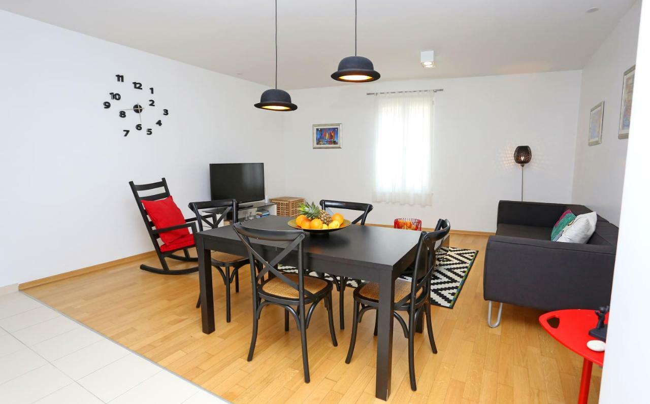 Luxury Apts Leone Split Centre Exterior photo